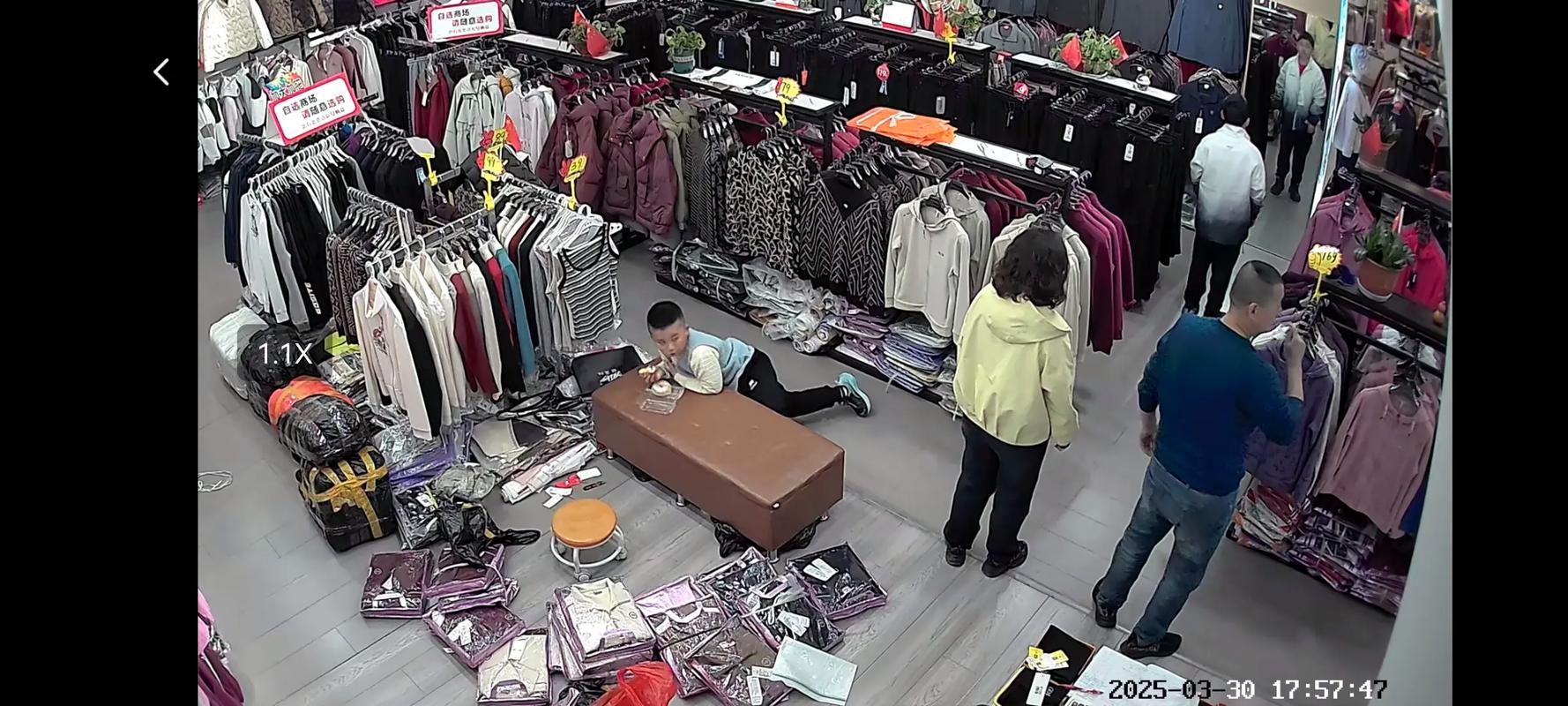 临淄方和茂购物中心 同城实体服装店的时尚新地标